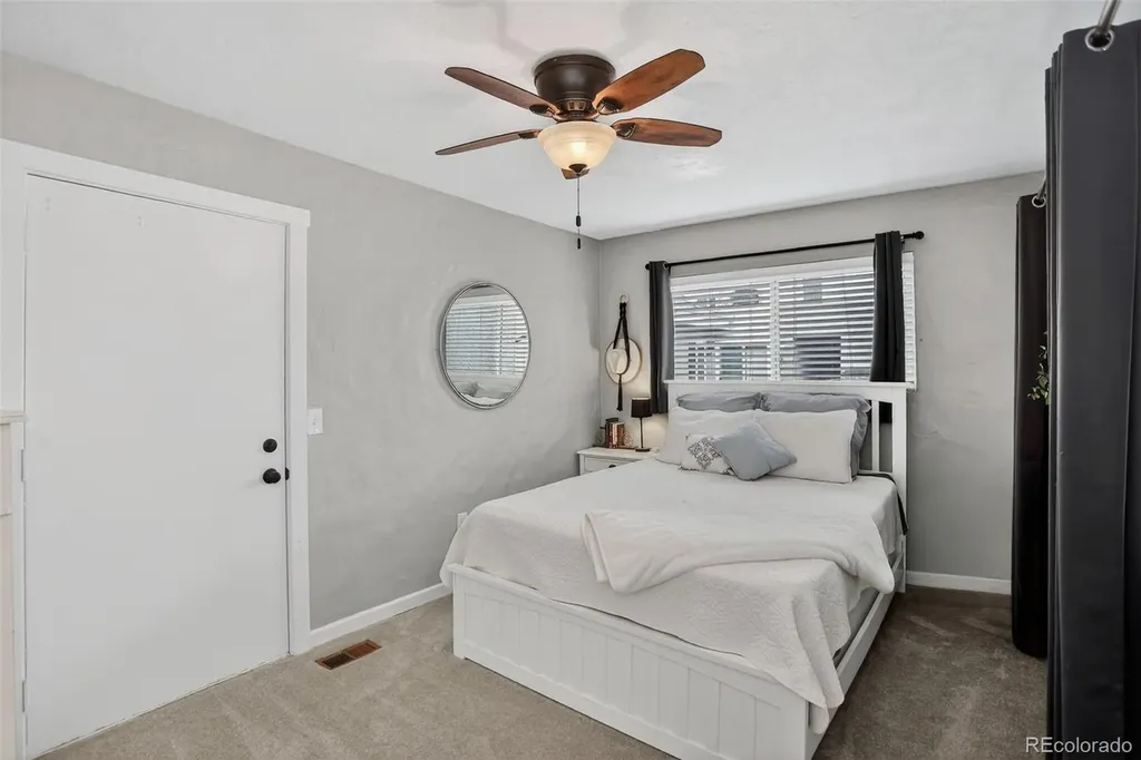 1830 Newland Court Lakewood CO 80214
