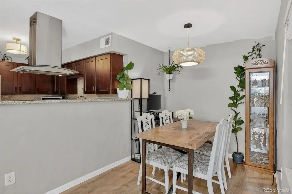 1830 Newland Court Lakewood CO 80214