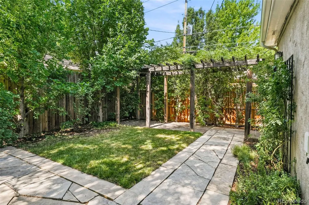 2515 S Clayton Street Denver CO 80210
