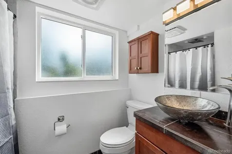 5651 S Parfet Street Littleton CO 80127