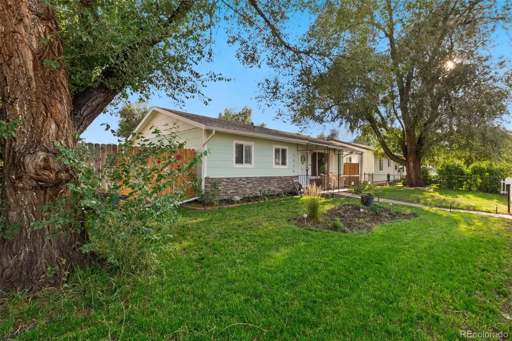 1315 Pando Avenue Colorado Springs CO 80905