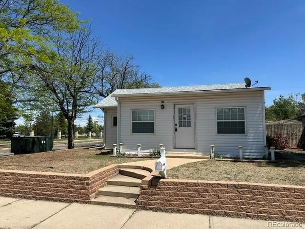 4990 Hooker Street Denver CO 80221