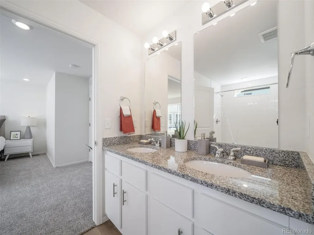 3936 N Rome Street Aurora CO 80019