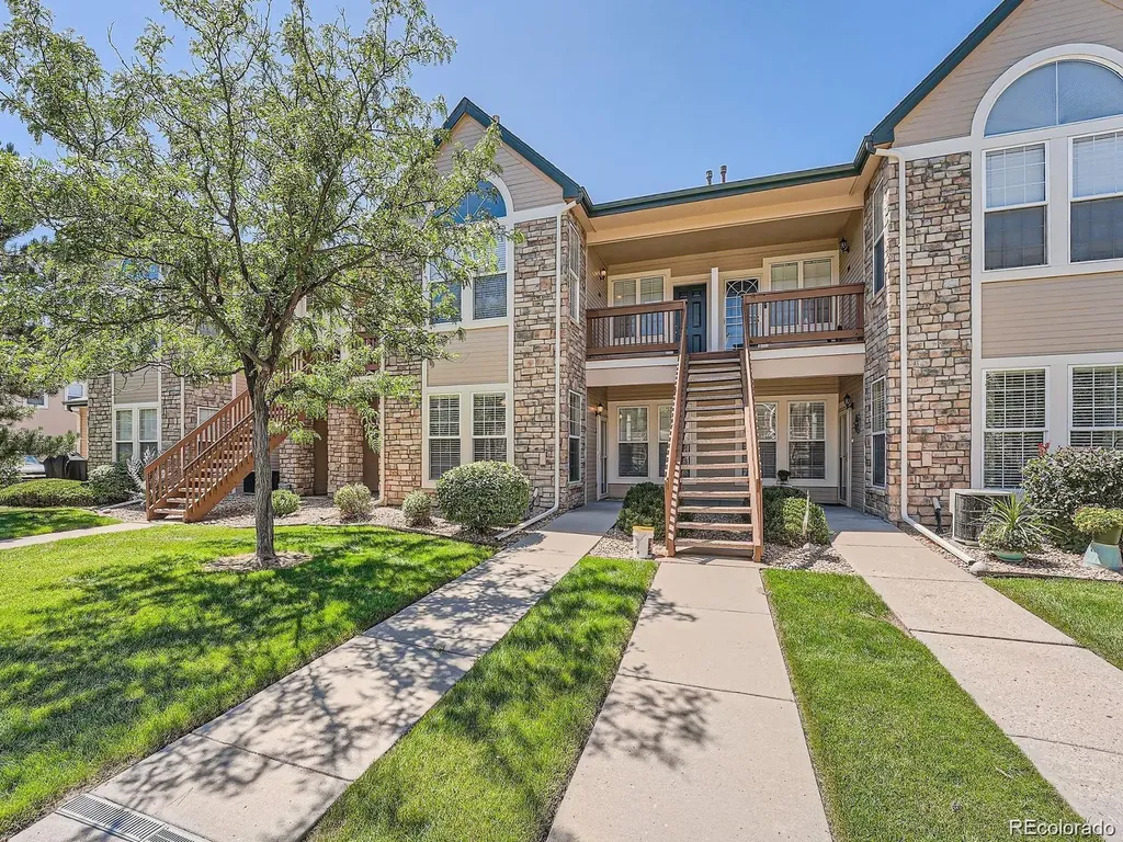 3912 S Carson Street Aurora CO 80014