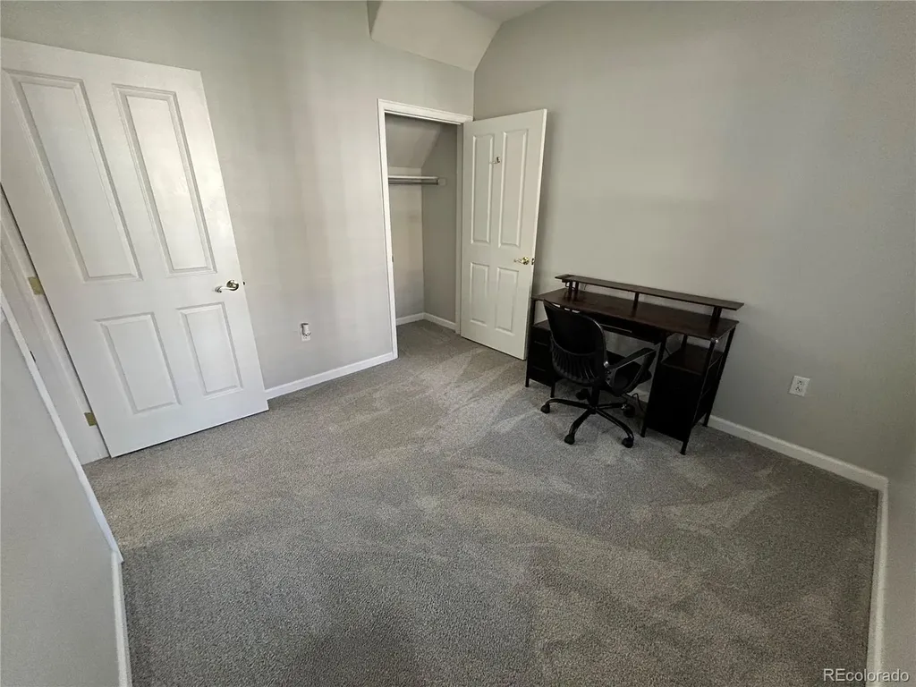 3912 S Carson Street Aurora CO 80014