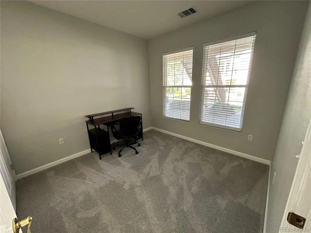 3912 S Carson Street Aurora CO 80014