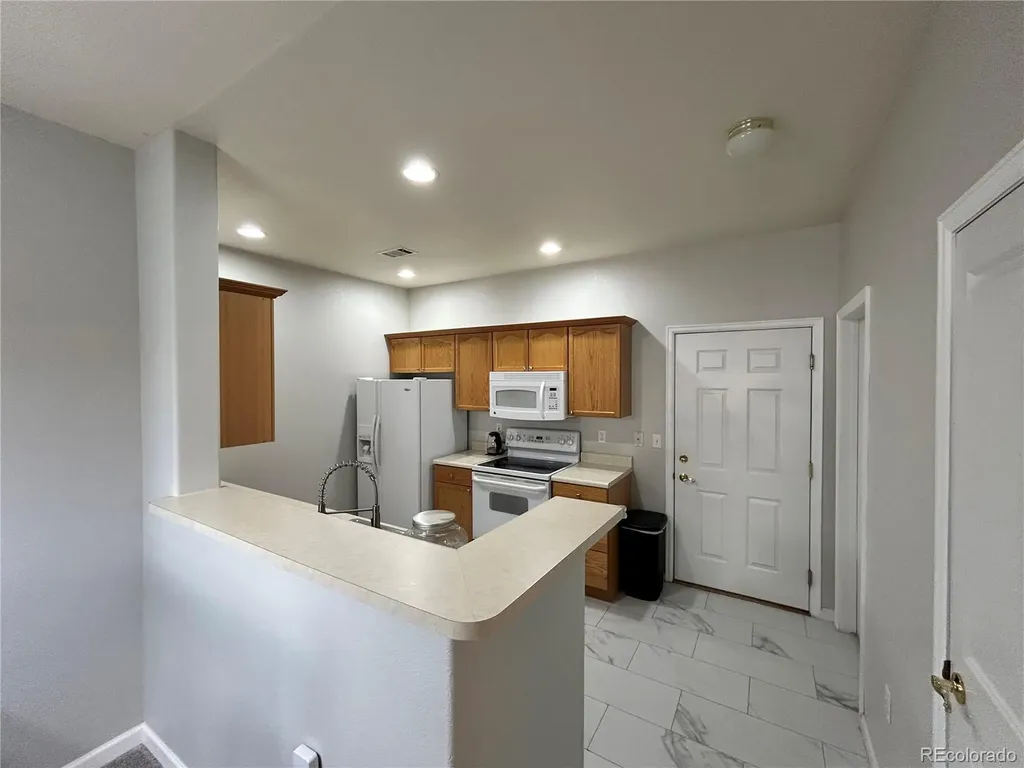 3912 S Carson Street Aurora CO 80014