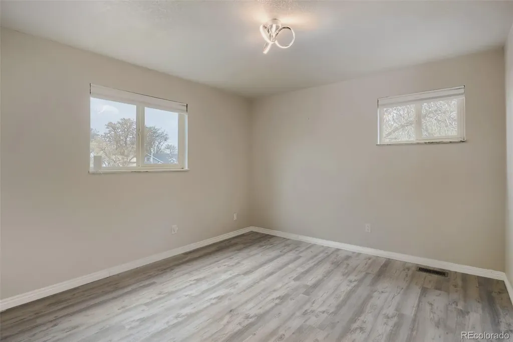 8901 W Radcliffe Place Littleton CO 80123