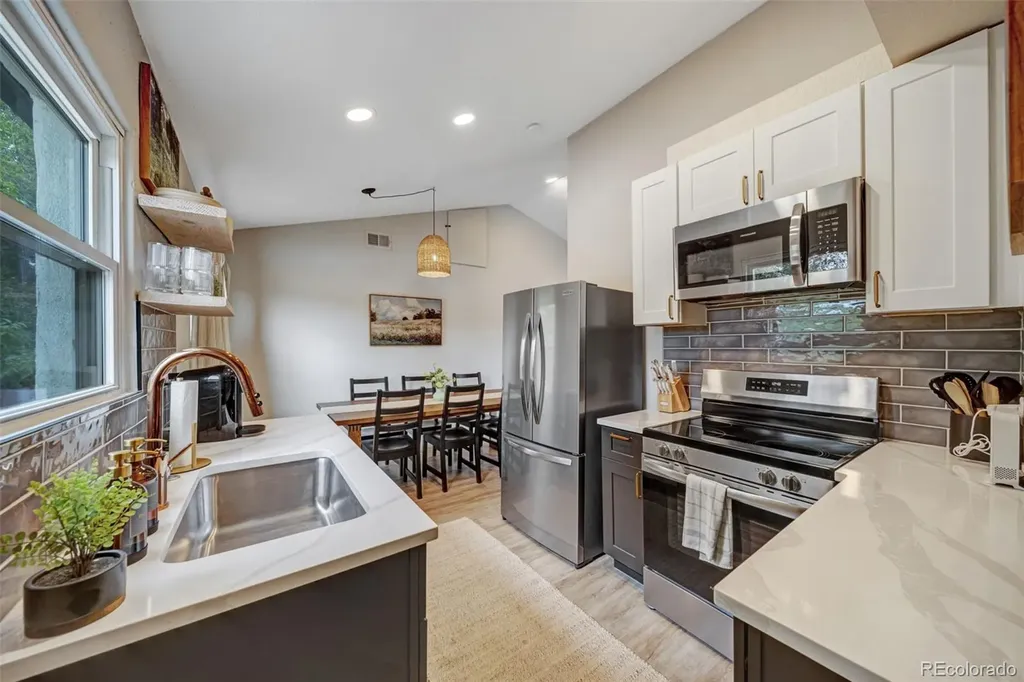 3285 S Elati Street Englewood CO 80110