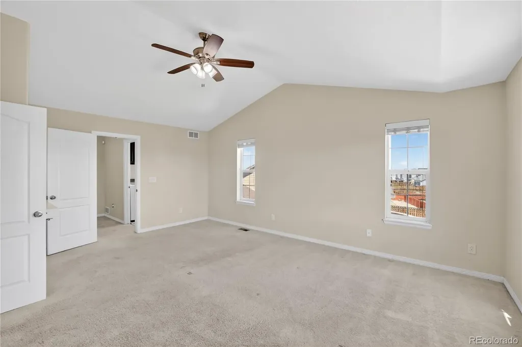 22 N Newcastle Court Aurora CO 80018