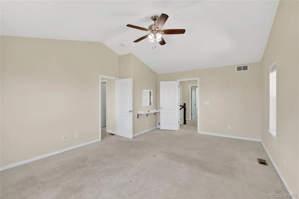 22 N Newcastle Court Aurora CO 80018
