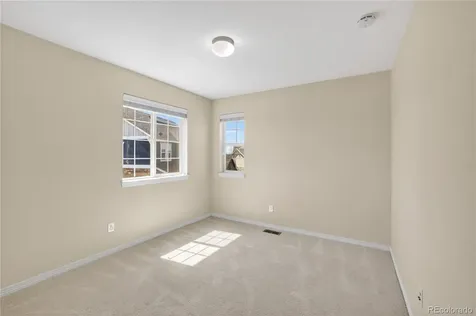 22 N Newcastle Court Aurora CO 80018
