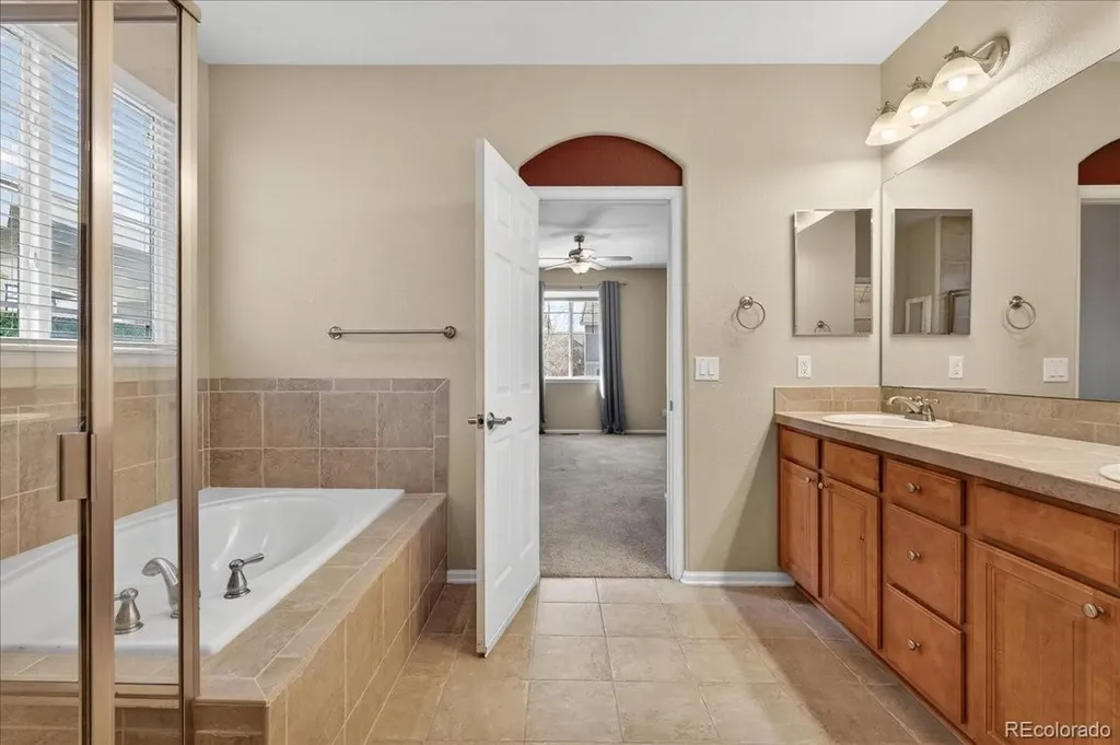6333 S Jackson Gap Court Aurora CO 80016