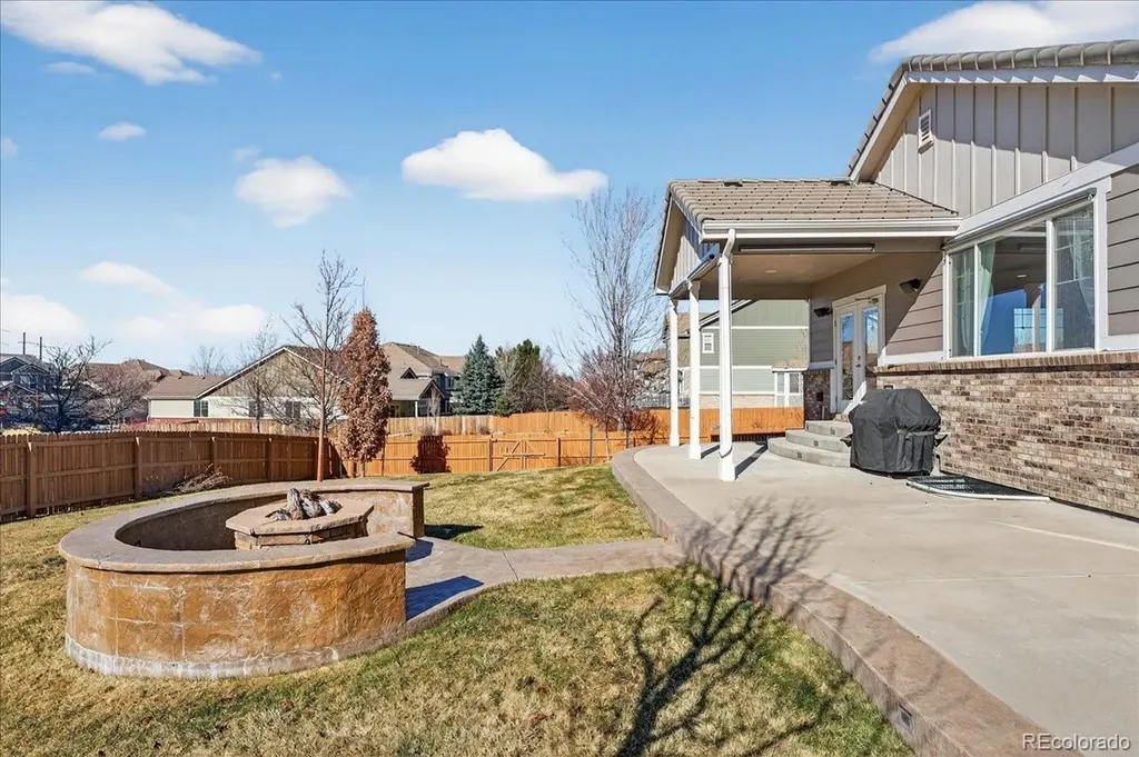 6333 S Jackson Gap Court Aurora CO 80016