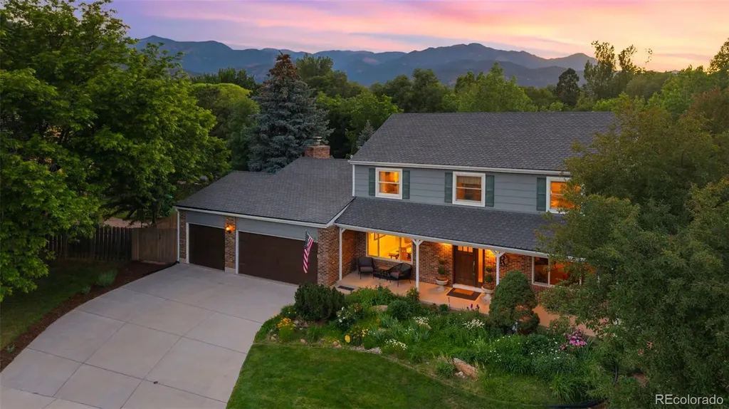 216 W Cheyenne Mountain Boulevard Colorado Springs CO 80906