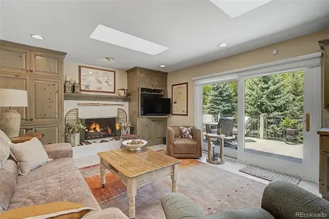 216 W Cheyenne Mountain Boulevard Colorado Springs CO 80906