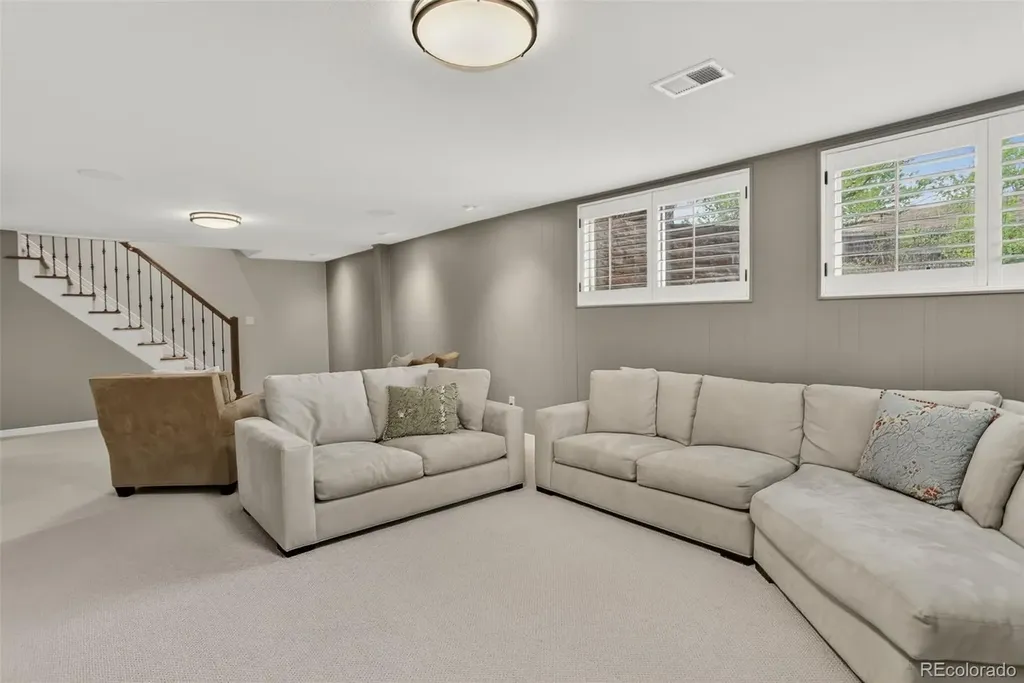 5724 E Oxford Avenue Cherry Hills Village CO 80111