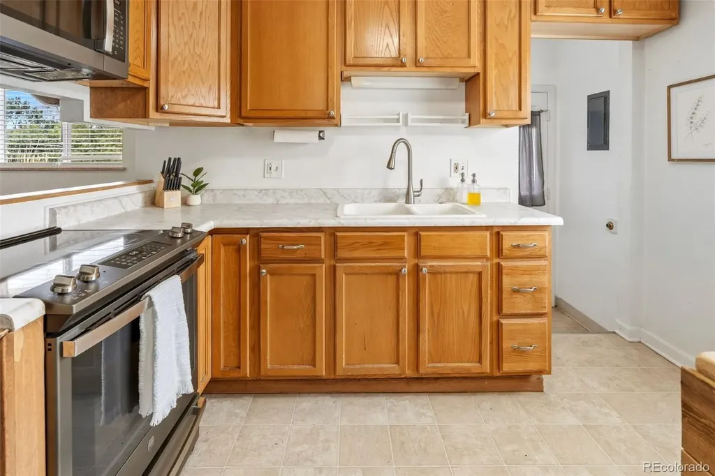 6978 Kidder Drive Denver CO 80221