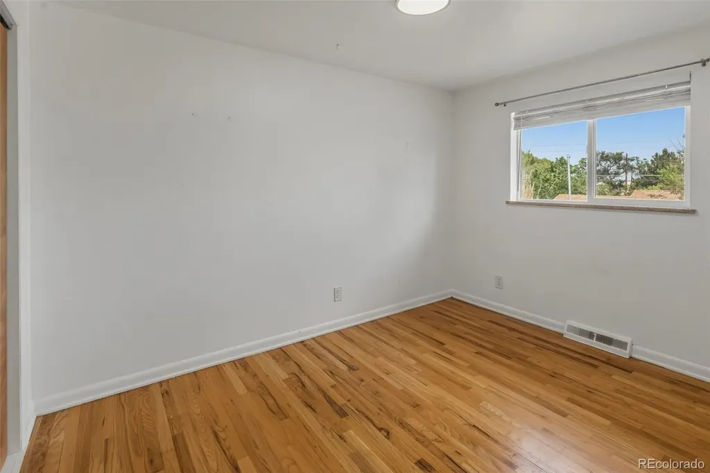 6978 Kidder Drive Denver CO 80221