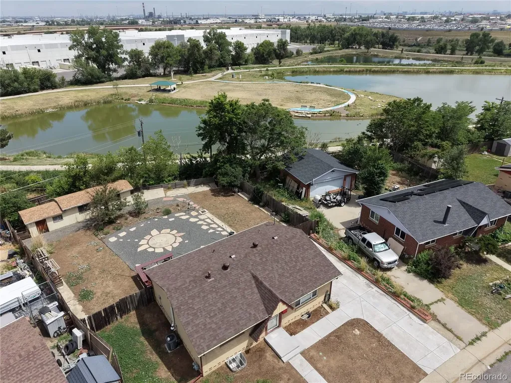 6978 Kidder Drive Denver CO 80221