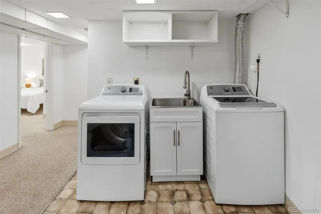 6978 Kidder Drive Denver CO 80221