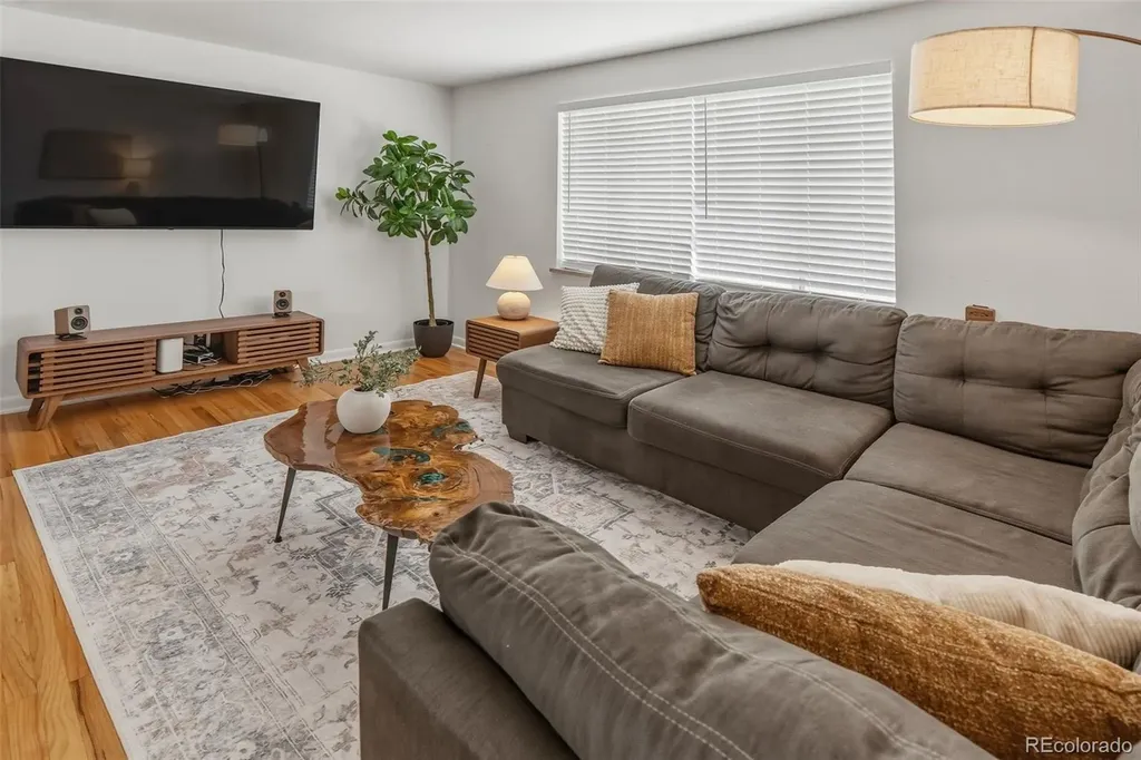 6978 Kidder Drive Denver CO 80221