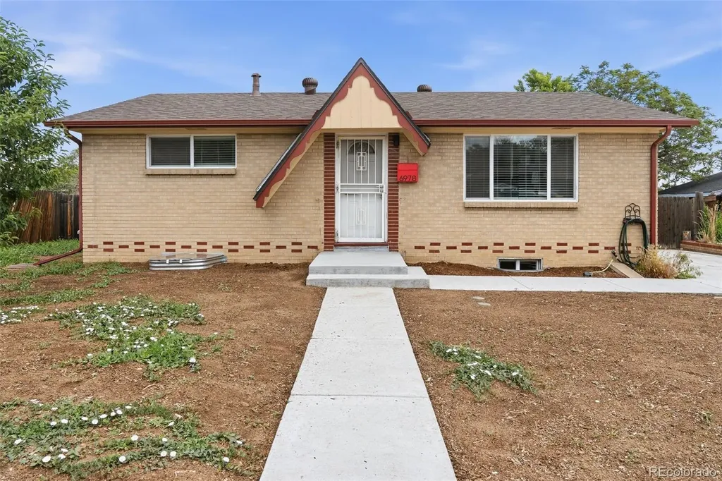 6978 Kidder Drive Denver CO 80221