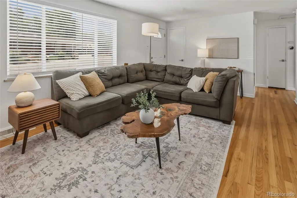 6978 Kidder Drive Denver CO 80221