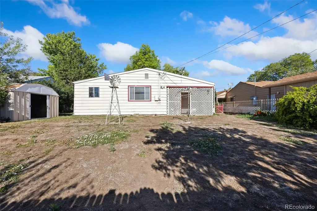 2210 S Irving Street Denver CO 80219