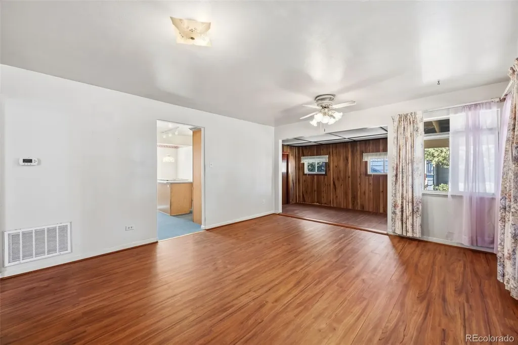 2210 S Irving Street Denver CO 80219