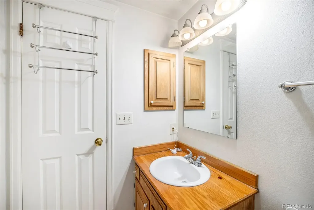 2205 Arapahoe Avenue Boulder CO 80302