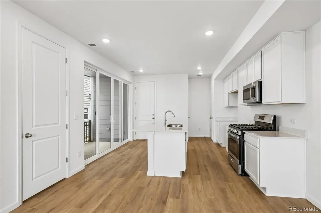 24131 E 30th Place Aurora CO 80019