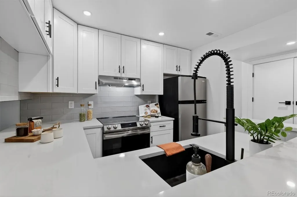 170 S Jackson Street Denver CO 80209