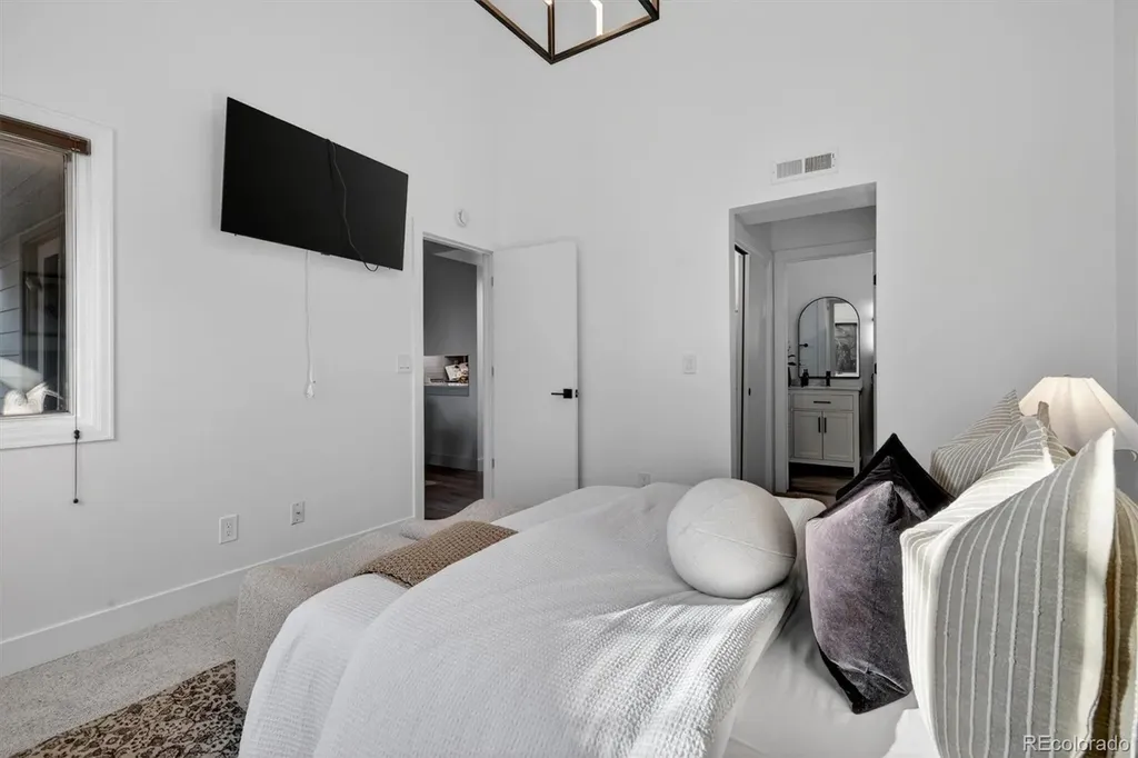 170 S Jackson Street Denver CO 80209