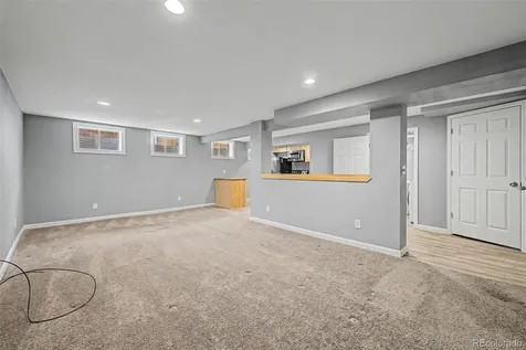 1123 S Lewiston Way Aurora CO 80017