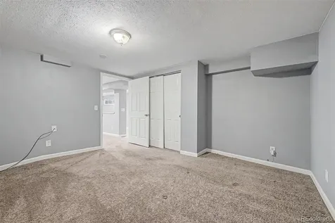 1123 S Lewiston Way Aurora CO 80017