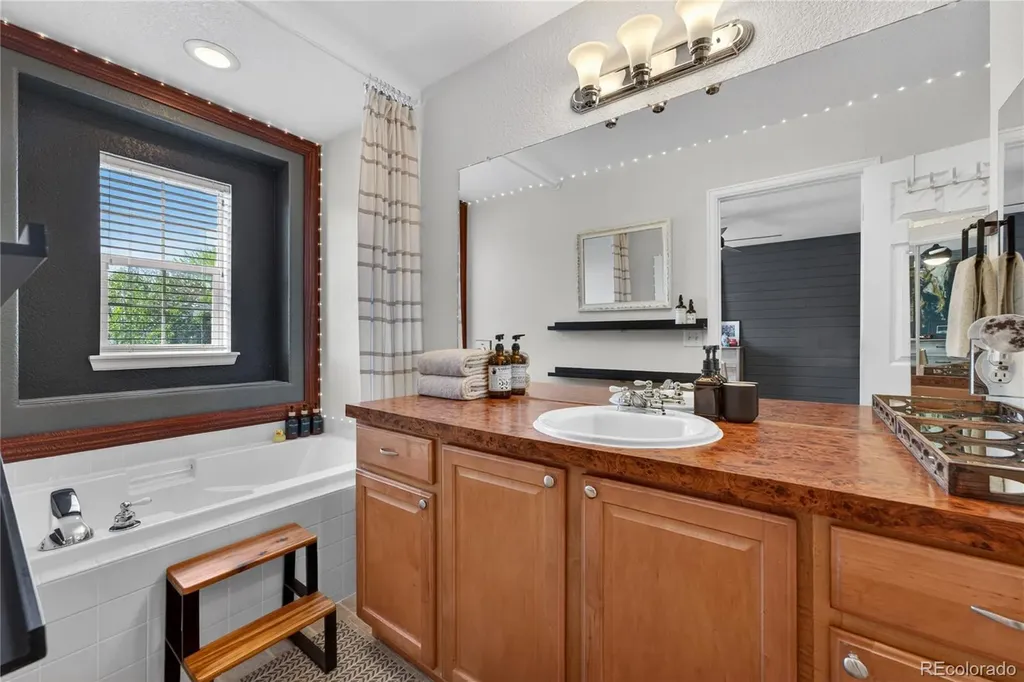 8250 E 29th Avenue Denver CO 80238