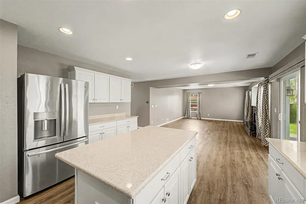 9833 Jasper Street Commerce City CO 80022