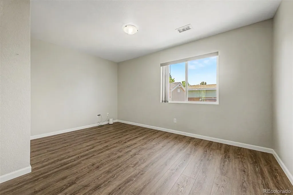 9833 Jasper Street Commerce City CO 80022