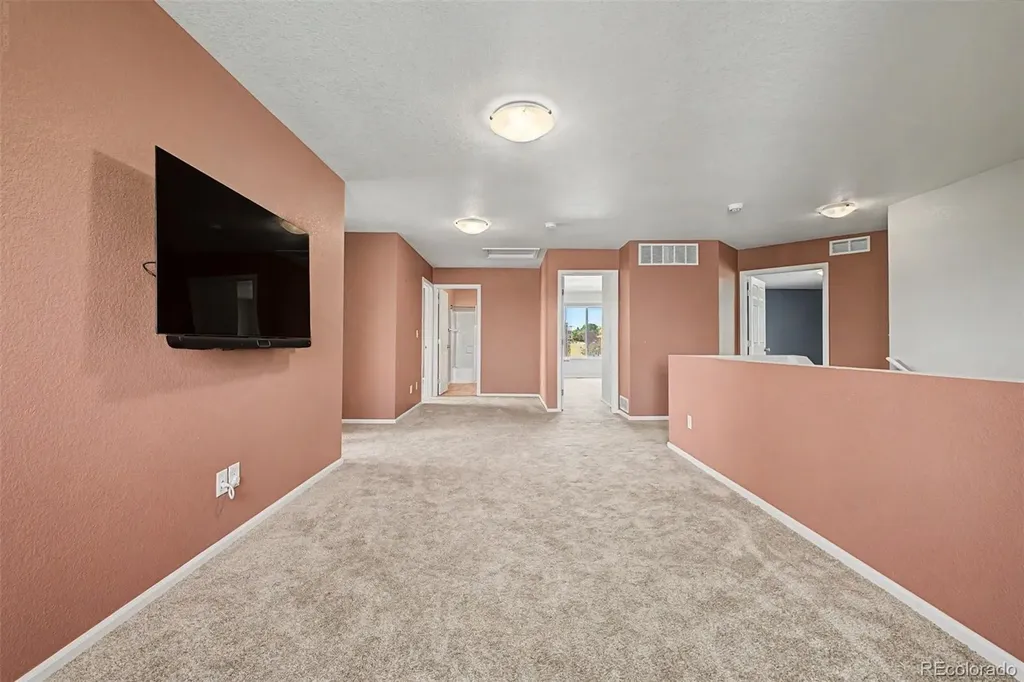 9833 Jasper Street Commerce City CO 80022