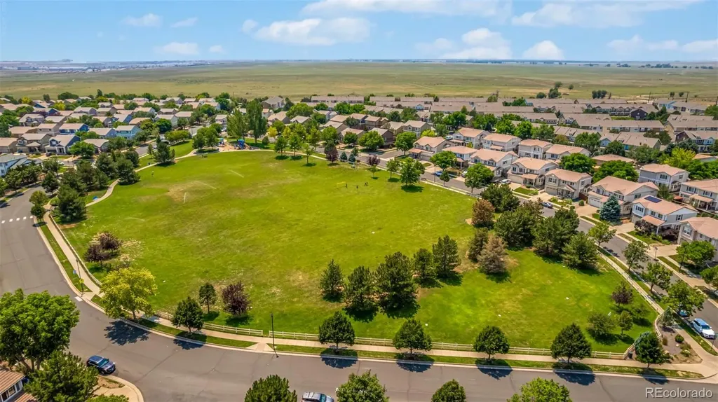 9833 Jasper Street Commerce City CO 80022