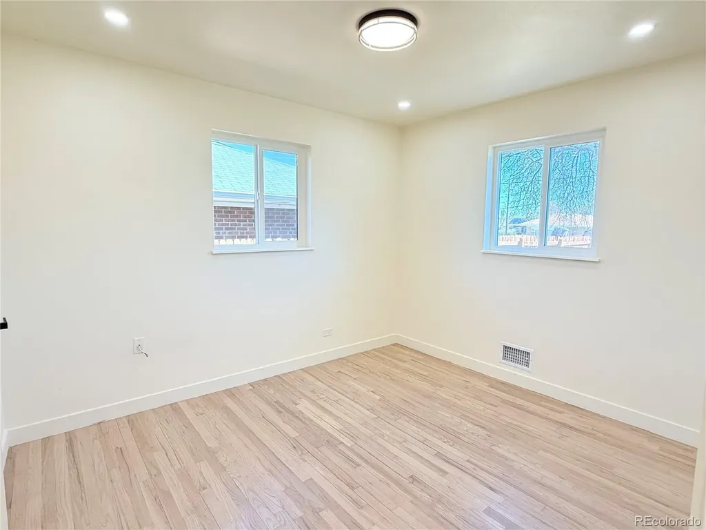 3280 Leyden Street Denver CO 80207