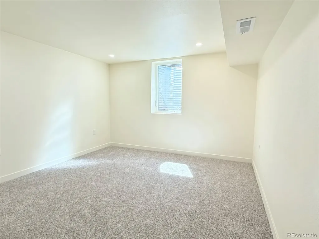 3280 Leyden Street Denver CO 80207