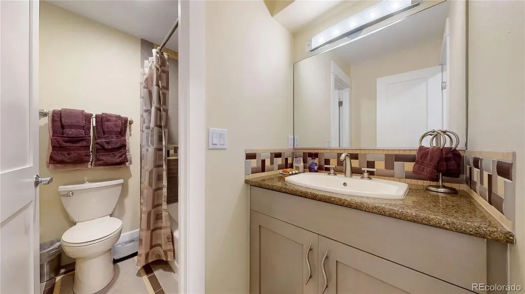 463 Locust Street Denver CO 80220