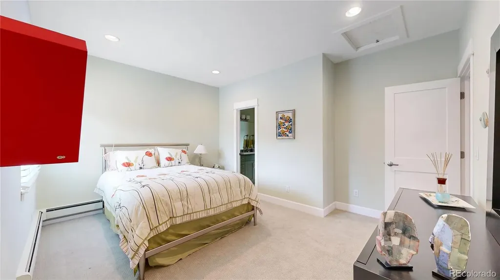 463 Locust Street Denver CO 80220
