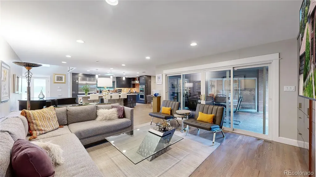 463 Locust Street Denver CO 80220