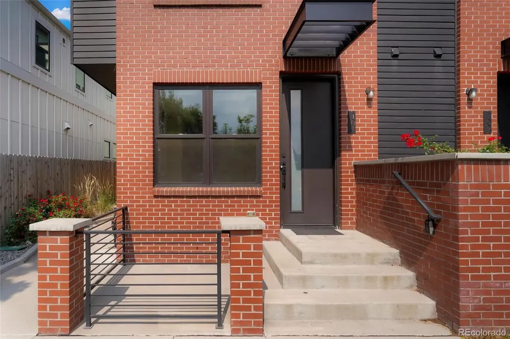 1385 Raleigh Street Denver CO 80204