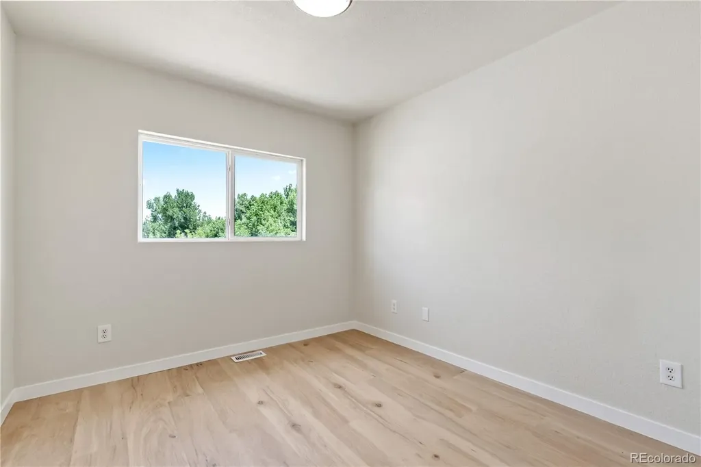 7810 S Kittredge Circle Englewood CO 80112