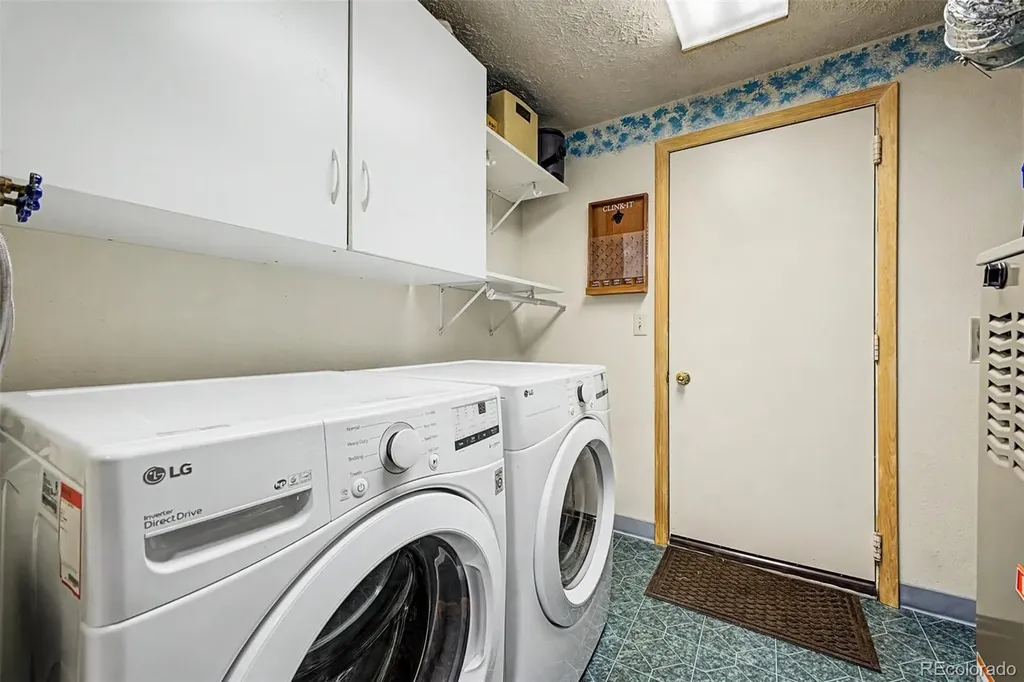 5884 W 93rd Avenue Westminster CO 80031