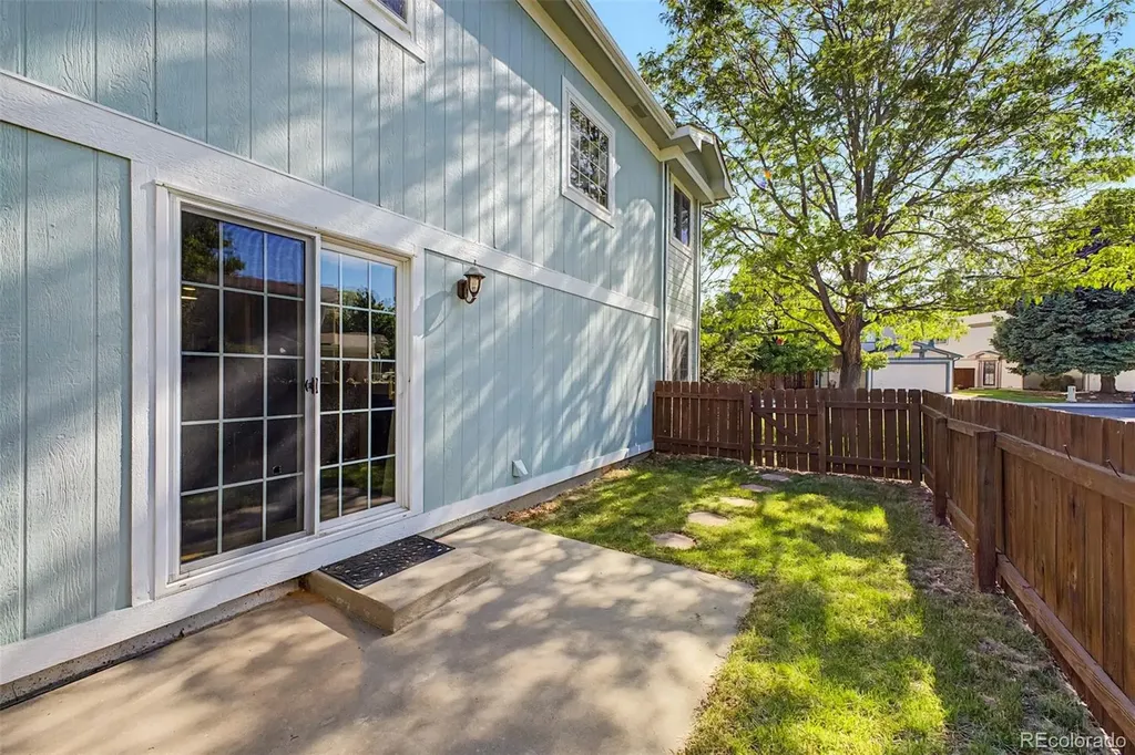 5884 W 93rd Avenue Westminster CO 80031